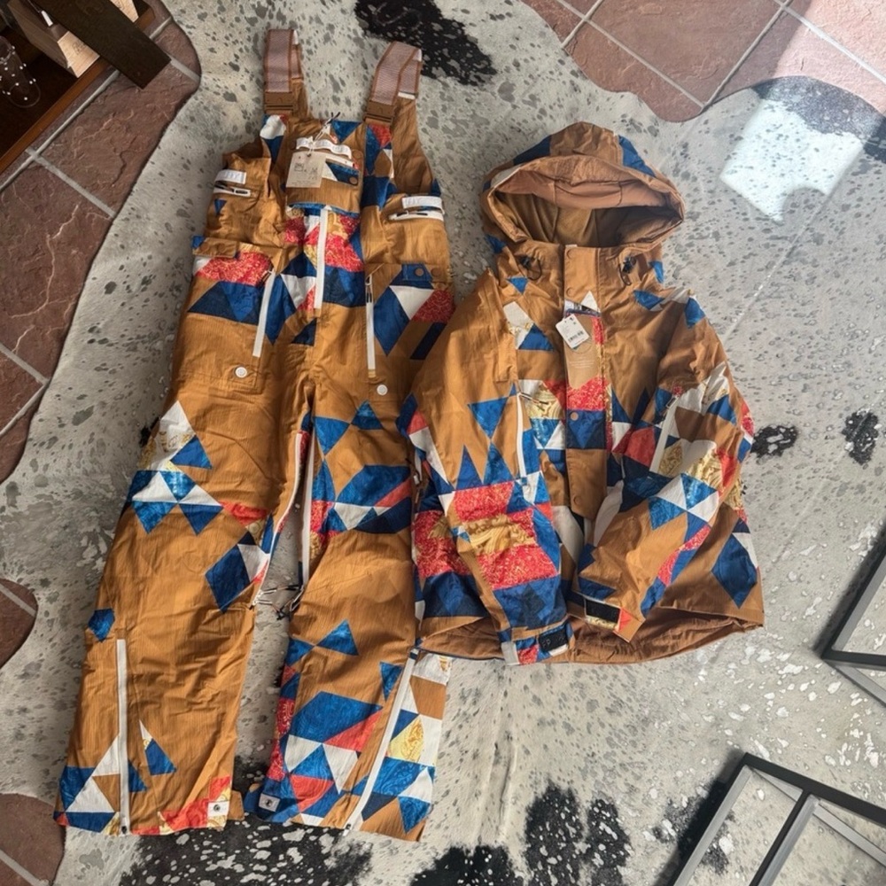 FP Movement by Free People Bibs and Jacket - Picture 1 of 5